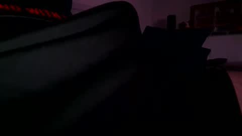 hunk1987_ online show from 06-02-26, 12:34