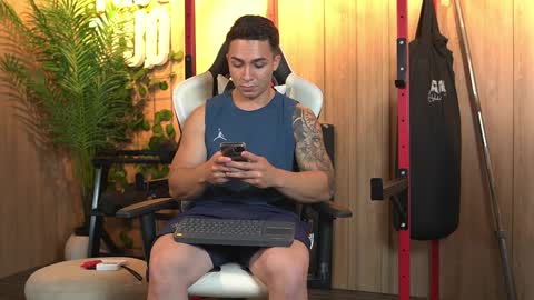 hunk_ryan online show from 01-14-26, 12:49