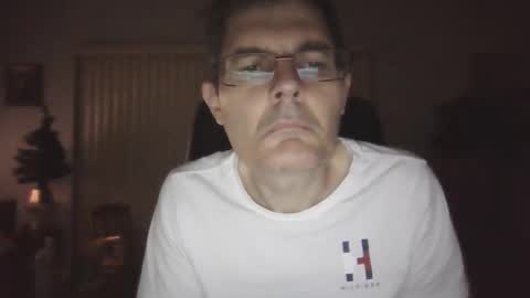 Snapshot of hunkmasclefad458 chatting on 12-03-25, 04:53 hunkmasclefad458 online show from 12-03-25, 04:53