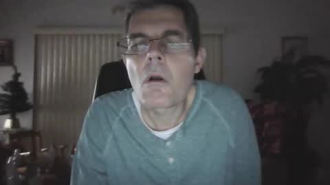 Snapshot of hunkmasclefad458 chatting on 12-15-25, 04:28 hunkmasclefad458 online show from 12-15-25, 04:28