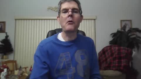 Snapshot of hunkmasclefad458 chatting on 12-18-25, 07:03 hunkmasclefad458 online show from 12-18-25, 07:03