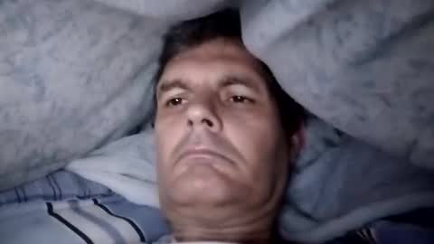 Snapshot of hunkmasclefad458 chatting on 01-13-26, 07:35 hunkmasclefad458 online show from 01-13-26, 07:35