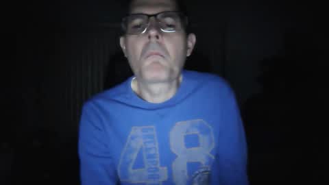 Snapshot of hunkmasclefad458 chatting on 06-08-26, 05:08 hunkmasclefad458 online show from 06-08-26, 05:08