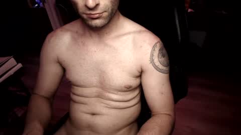 Snapshot of hunkybatestud chatting on 07-12-26, 12:34 Mark Gauss online show from 07-12-26, 12:34
