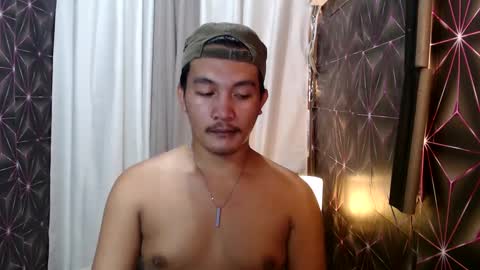 hunkylloyd online show from 01-04-25, 11:17