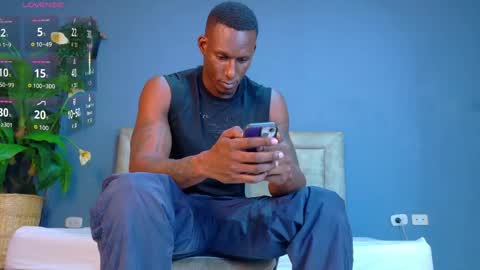 Hunter  online show from 04-17-26, 07:17