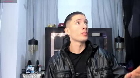 hunterheat_ online show from 04-24-26, 12:07