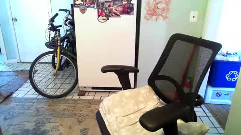 Hunter XX 420 online show from 04-08-26, 07:03