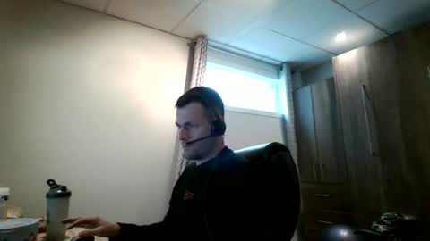 hurley7890 online show from 11-11-25, 07:47