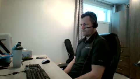 hurley7890 online show from 01-13-26, 02:44