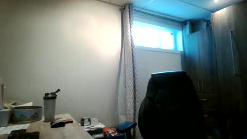 hurley7890 online show from 02-04-26, 06:14