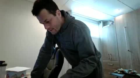 hurley7890 online show from 02-11-26, 05:40