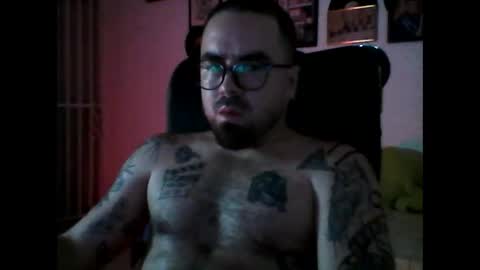 Snapshot of hurtadodirector chatting on 05-16-26, 06:32 hurtadodirector online show from 05-16-26, 06:32