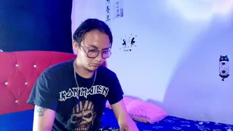 Snapshot of husbands_horny chatting on 06-21-26, 11:02 husbands_horny online show from 06-21-26, 11:02