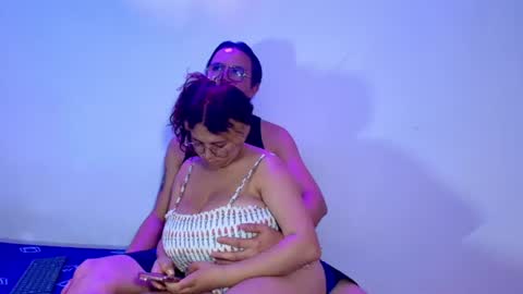 Snapshot of husbands_horny chatting on 07-19-26, 10:08 husbands_horny online show from 07-19-26, 10:08