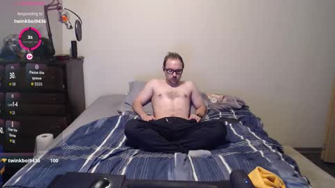 Husky Dad online show from 10-17-25, 07:44