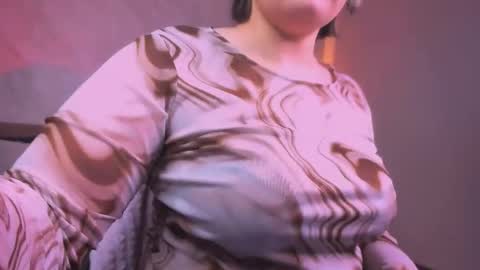 Hwasa online show from 03-04-26, 08:37