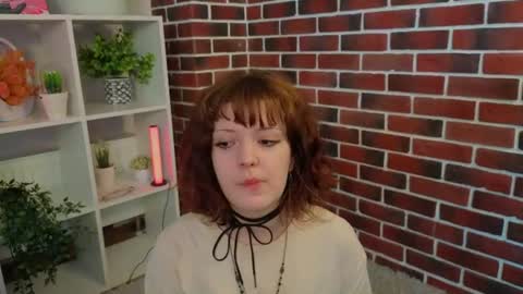Snapshot of hyelorenson chatting on 06-20-26, 05:16 Mona online show from 06-20-26, 05:16