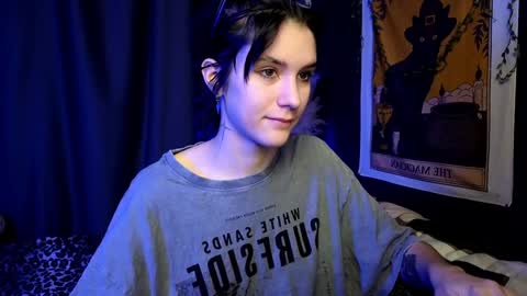 Snapshot of hyeon_jin chatting on 01-25-25, 11:54 Hyeon Jin online show from 01-25-25, 11:54