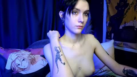 Snapshot of hyeon_jin chatting on 01-26-25, 06:07 Hyeon Jin online show from 01-26-25, 06:07