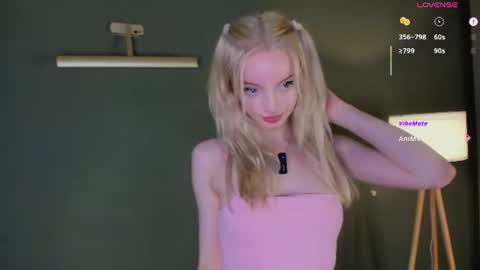 Kate online show from 06-15-26, 03:47