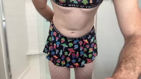Snapshot of hypnoslut001 chatting on 07-02-26, 04:29 Jasmine online show from 07-02-26, 04:29