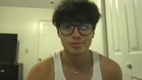 Snapshot of hyunluv chatting on 10-03-25, 03:25 hyunluv online show from 10-03-25, 03:25