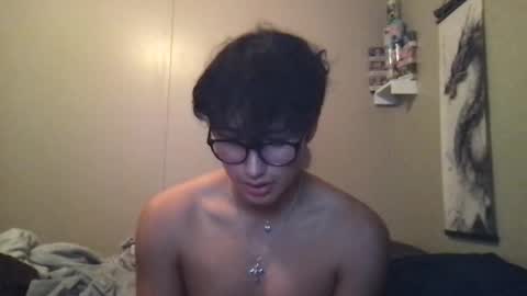 Snapshot of hyunluv chatting on 10-06-25, 03:26 hyunluv online show from 10-06-25, 03:26