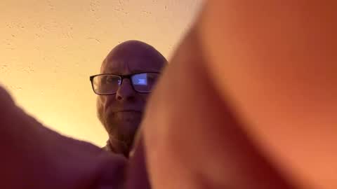 Snapshot of i1nt2fuk chatting on 09-15-25, 08:14 i1nt2fuk online show from 09-15-25, 08:14