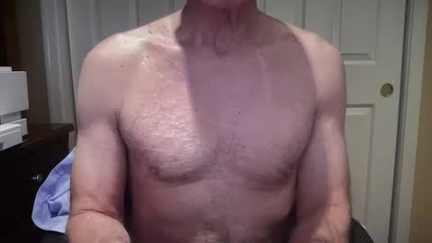 Snapshot of i8bgcq chatting on 04-14-26, 03:29 The Talented Mr. DILFy online show from 04-14-26, 03:29