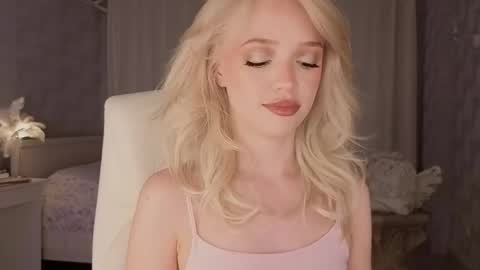 Snapshot of i__am_joss chatting on 06-09-26, 12:00 Joselle online show from 06-09-26, 12:00