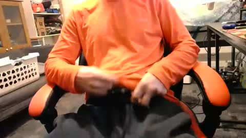 Snapshot of i_am_only_human chatting on 03-10-25, 03:30 lucifer online show from 03-10-25, 03:30