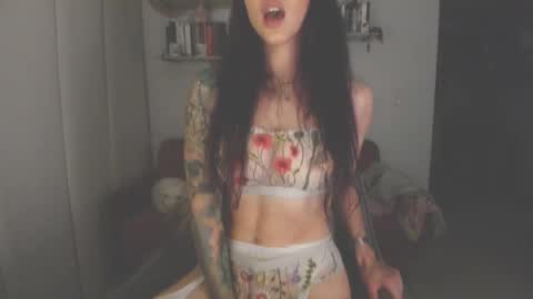 Lana Banana online show from 09-24-25, 04:49