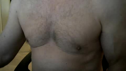 Snapshot of i_was_a_shy_dad chatting on 06-14-26, 01:13 i_was_a_shy_dad online show from 06-14-26, 01:13