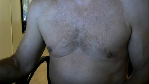Snapshot of i_was_a_shy_dad chatting on 06-16-26, 12:41 i_was_a_shy_dad online show from 06-16-26, 12:41