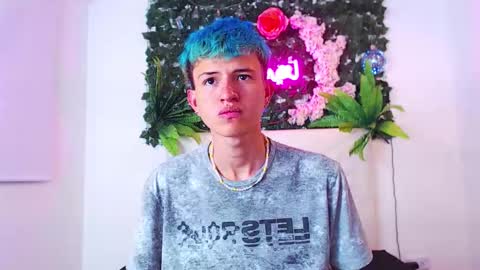 Snapshot of iam_lukas__ chatting on 10-12-25, 04:11 iam_lukas__ online show from 10-12-25, 04:11