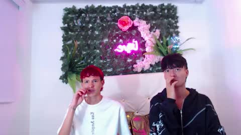 Snapshot of iam_lukas__ chatting on 11-02-25, 04:04 iam_lukas__ online show from 11-02-25, 04:04