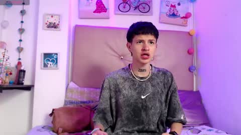 iam_lukas__ online show from 12-20-25, 01:51