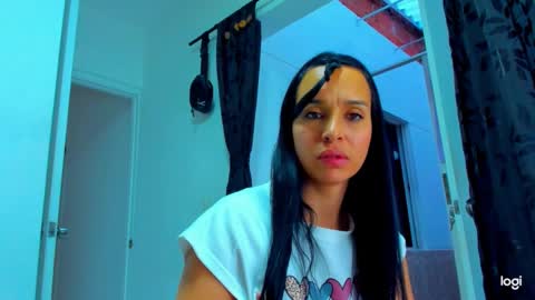 iam_your_fantasy online show from 11-02-25, 08:22