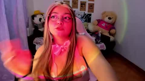 Zoe 3 online show from 12-13-25, 11:54