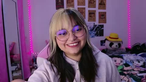Snapshot of iam_zoechan chatting on 04-20-26, 07:11 Zoe 3 online show from 04-20-26, 07:11