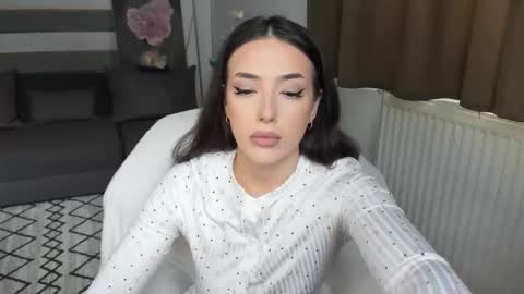 Baby Gal online show from 02-11-26, 08:30