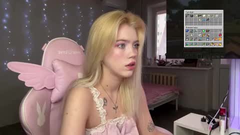 Snapshot of iamcassidy chatting on 02-25-26, 01:43 Cassie STREAMS HERE EVERYDAY online show from 02-25-26, 01:43