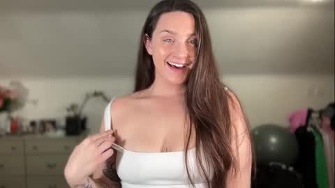 Crystal online show from 03-25-26, 03:45