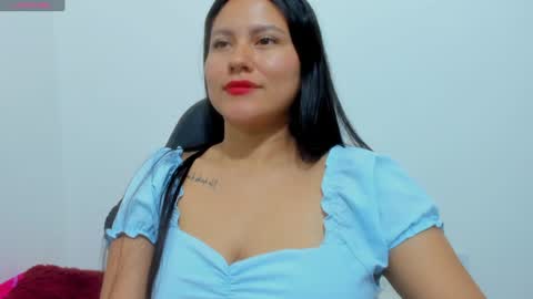 Snapshot of iamevaaa chatting on 02-06-25, 12:43 Eva online show from 02-06-25, 12:43