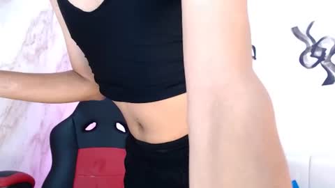 iamgigy online show from 06-19-26, 04:00