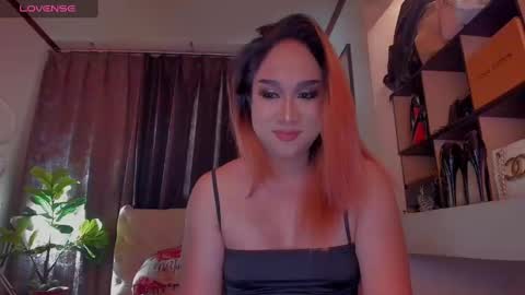 Snapshot of iamjazzmine chatting on 03-04-25, 06:15 Miss Jazzmine online show from 03-04-25, 06:15