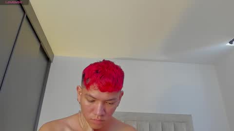 Juliiiiian online show from 11-29-25, 12:08