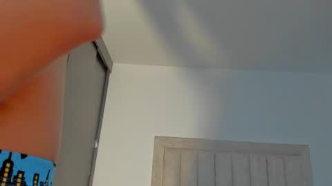 Snapshot of iamjulian_ chatting on 06-15-26, 11:34 Juliiiiian online show from 06-15-26, 11:34