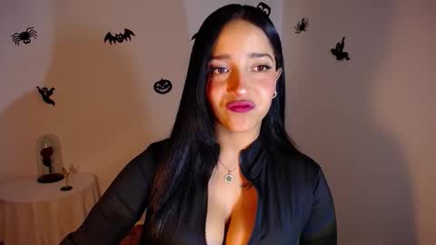 Camila online show from 10-26-25, 03:34